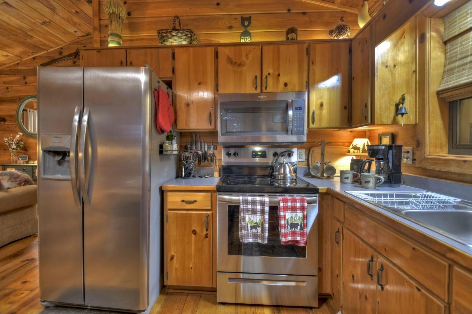 Hygge Haus Rustic Charm Cozy Beds And A Serene Location Ellijay Exteriör bild