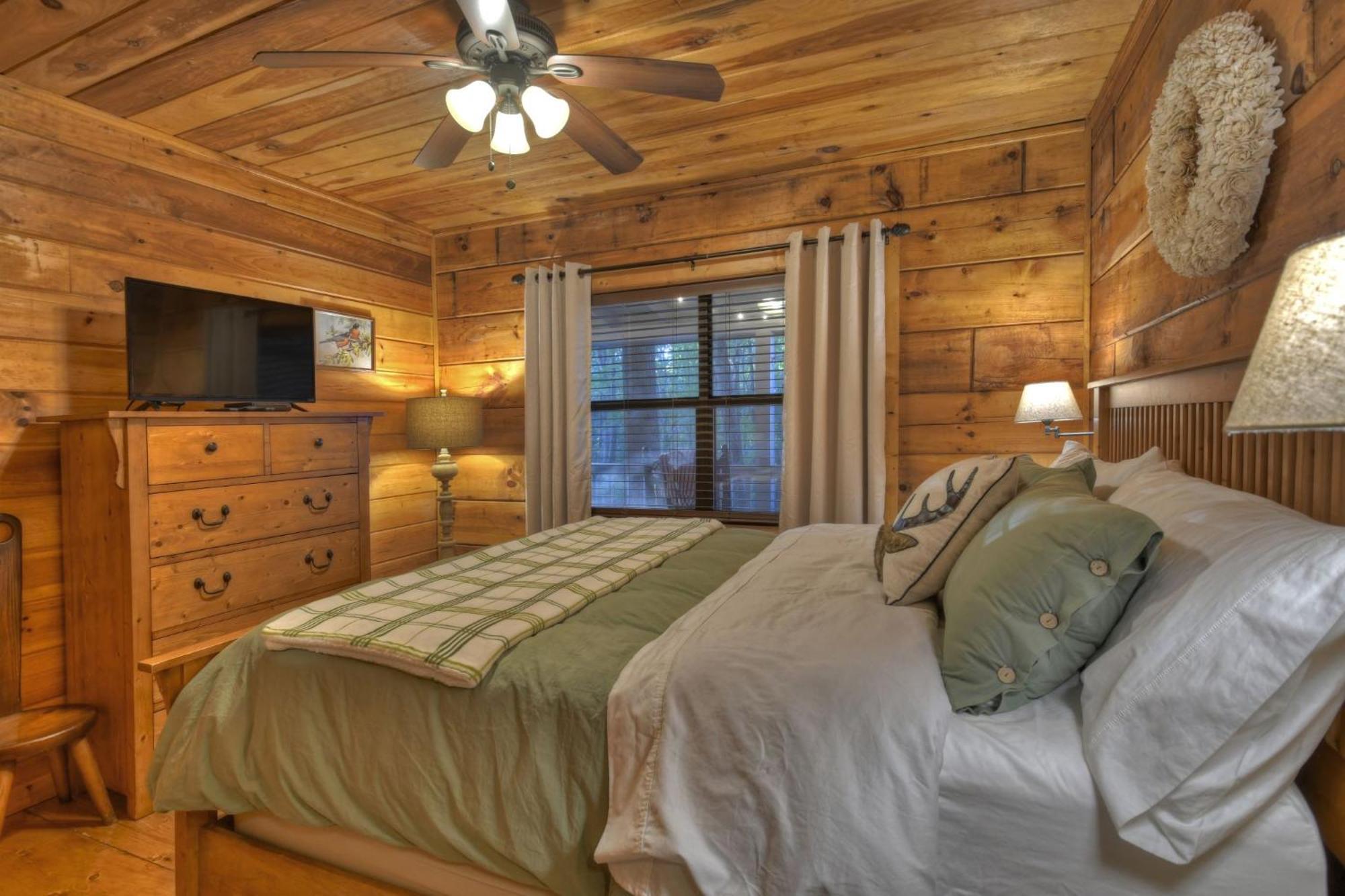 Hygge Haus Rustic Charm Cozy Beds And A Serene Location Ellijay Exteriör bild