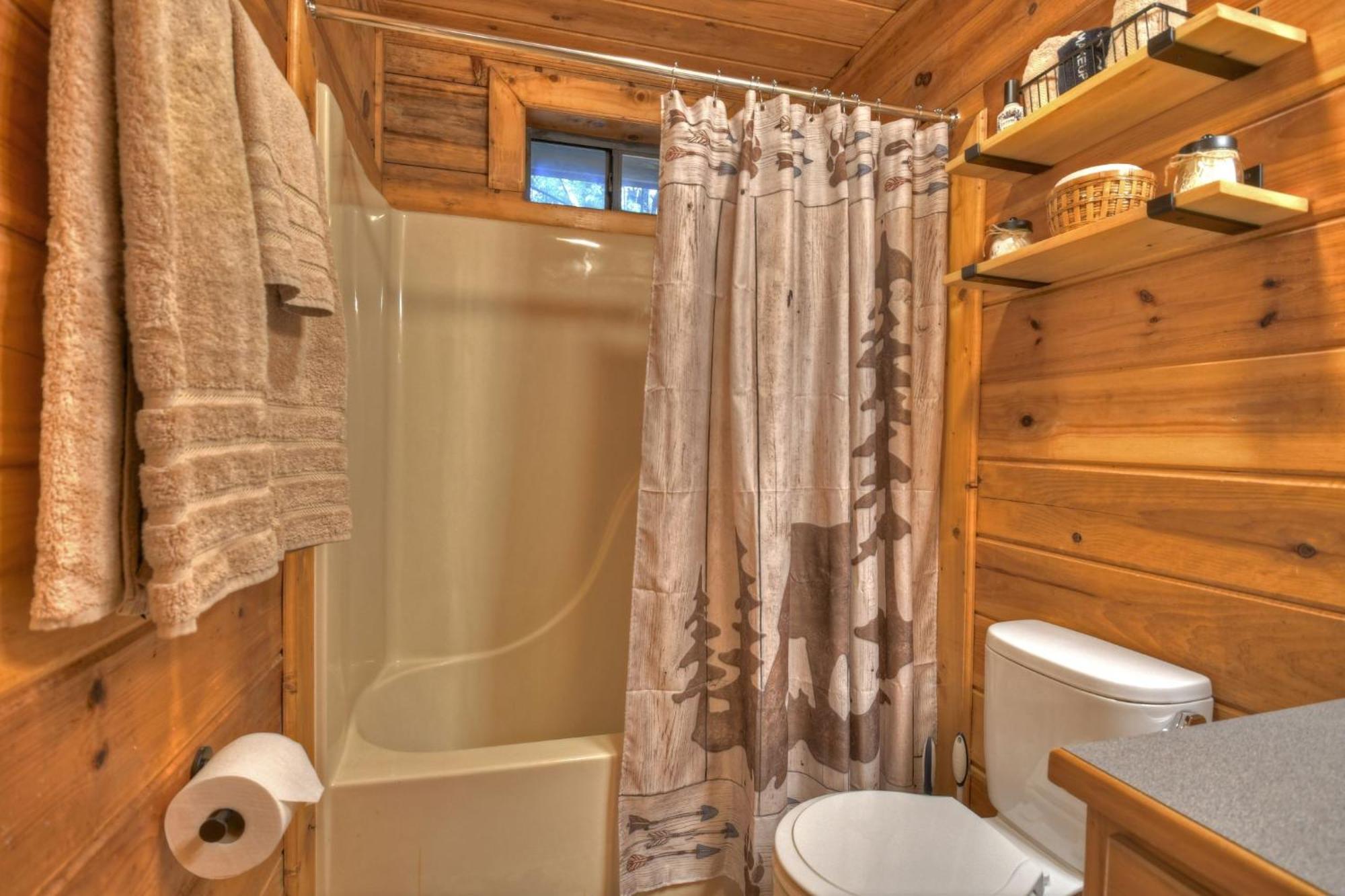 Hygge Haus Rustic Charm Cozy Beds And A Serene Location Ellijay Exteriör bild